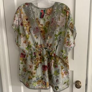 Johhny was silk blouse size xl